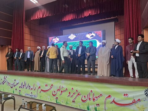 آیین تقدیر از خادمین محرم و حسینیه معلی سیستان