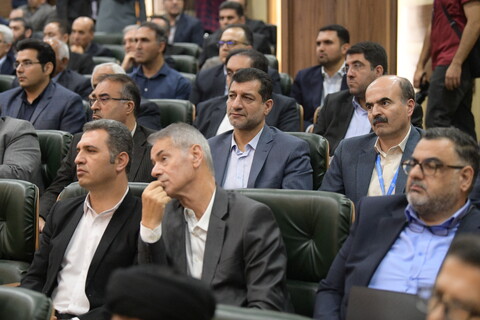 تصاویر/ نشست رئیس جمهور با فعالین اقتصادی آذربایجان غربی