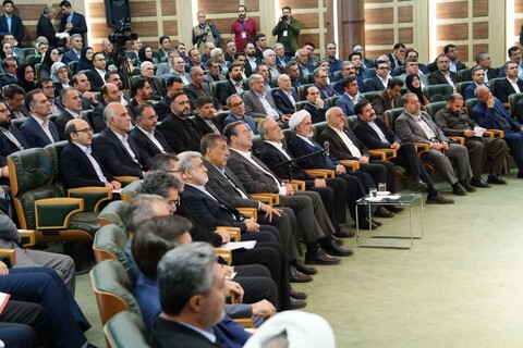 تصاویر/ نشست رئیس جمهور با فعالین اقتصادی آذربایجان غربی