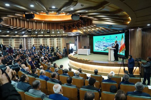 تصاویر/ نشست رئیس جمهور با فعالین اقتصادی آذربایجان غربی