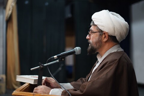 تصاویر/ مراسم تجلیل از برگزیدگان مسابقات قرآن، عترت و نماز در مراحل منطقه‌ای و استانی شهرستان خرم‌دره