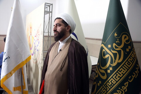 تصاویر/ مصاحبه با مهمانان کنگره بین‌المللی بزرگداشت مرحوم میرزای نائینی