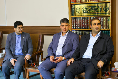 تصاویر  | دیدار حجت الاسلام والمسلمین حسینی مازندرانی با نماینده ولی فقیه در آذربایجان شرقی
