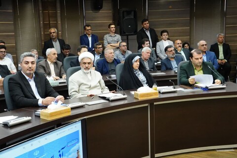 تصاویر/ نشست رئیس‌جمهور با فعالان سیاسی آذربایجان‌غربی