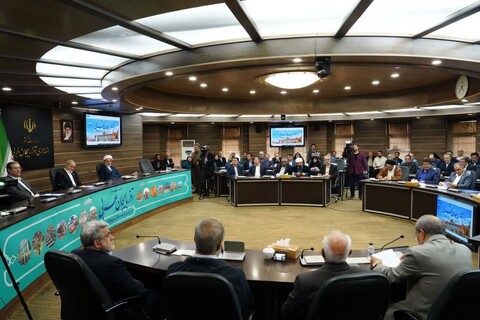 تصاویر/ نشست رئیس‌جمهور با فعالان سیاسی آذربایجان‌غربی