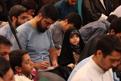 تصاویر/ محفل قرآنی طلاب مدارس آیت‌الله مجتهدی و آیت‌الله حق‌شناس