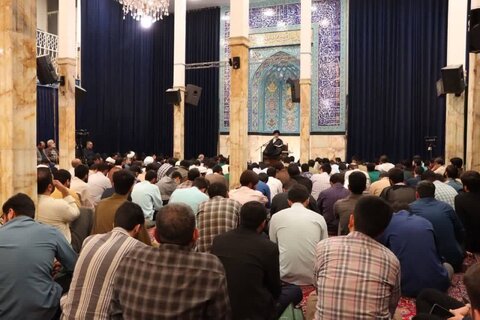 تصاویر/ محفل قرآنی طلاب مدارس آیت‌الله مجتهدی و آیت‌الله حق‌شناس