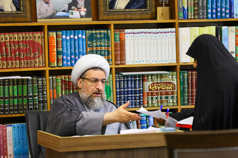 تصاویر | دیدار چهره به چهره  اقشار مختلف مردم با نماینده ولی فقیه در آذربایجان شرقی