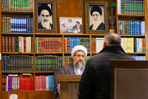 تصاویر | دیدار چهره به چهره  اقشار مختلف مردم با نماینده ولی فقیه در آذربایجان شرقی