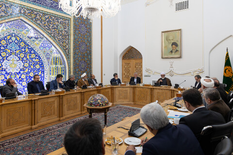 تصاویر/ نشست کارگروه امام رضا علیه‌السلام وزارت امور خارجه در حرم مطهر رضوی
