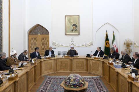 تصاویر/ نشست کارگروه امام رضا علیه‌السلام وزارت امور خارجه در حرم مطهر رضوی