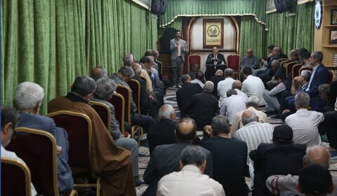 تصاویر/ گردهمایی مداحان تهران در خانه مداحان اهل‌بیت(ع)