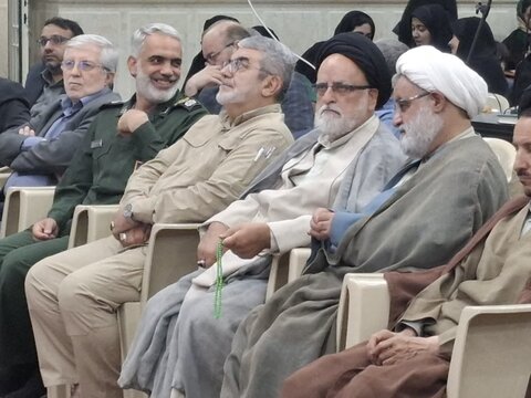 تصاویر/ هفتمین یادواره شهدای شهر نیاسر