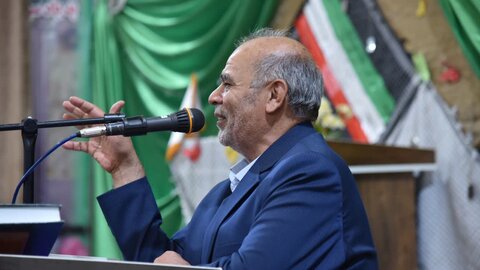 تصاویر/ برگزاری دوره دوم آموزش روایتگری دفاع مقدس در شهرستان اردکان