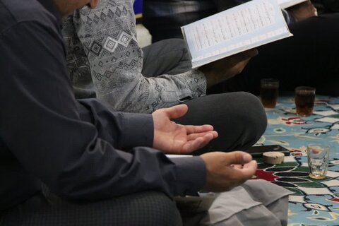 تصاویر/ مراسم قرائت دعای پرفیض کمیل