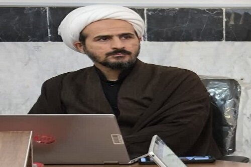 تربیت موفق در گرو عشق به امام زمان(عج) و دوری از خودمحوری است