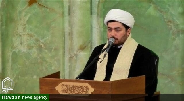 طلبه خراسانی رتبه دوم دعاخوانی مسابقات سراسری قرآن کریم کشور را کسب کرد