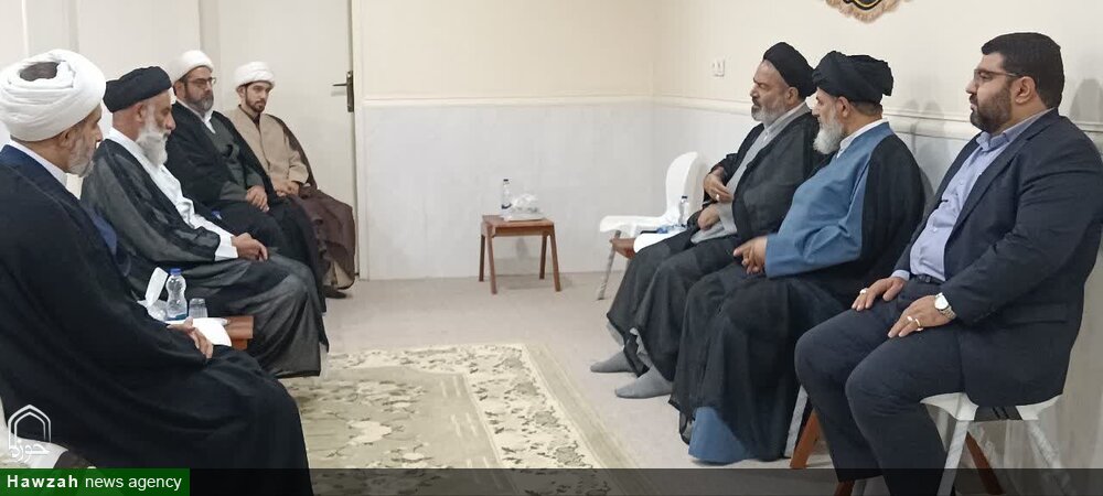 نماینده ولی‌فقیه در امور حج و زیارت با نماینده ولی فقیه در خوزستان دیدار کرد