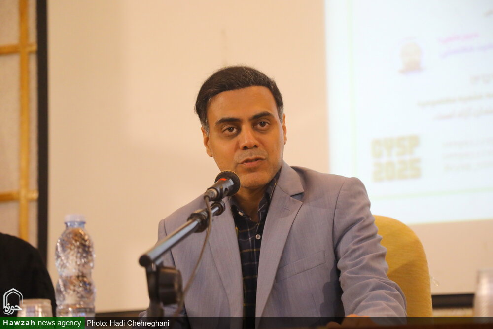 همایش سایبرنتیک زمینه‌ساز تحقق وحدت حوزه و دانشگاه است