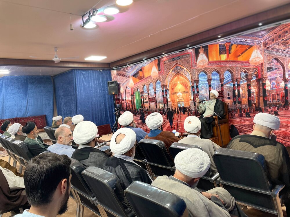 عبادت بدون اخلاق، انسان را نجات نمی‌دهد