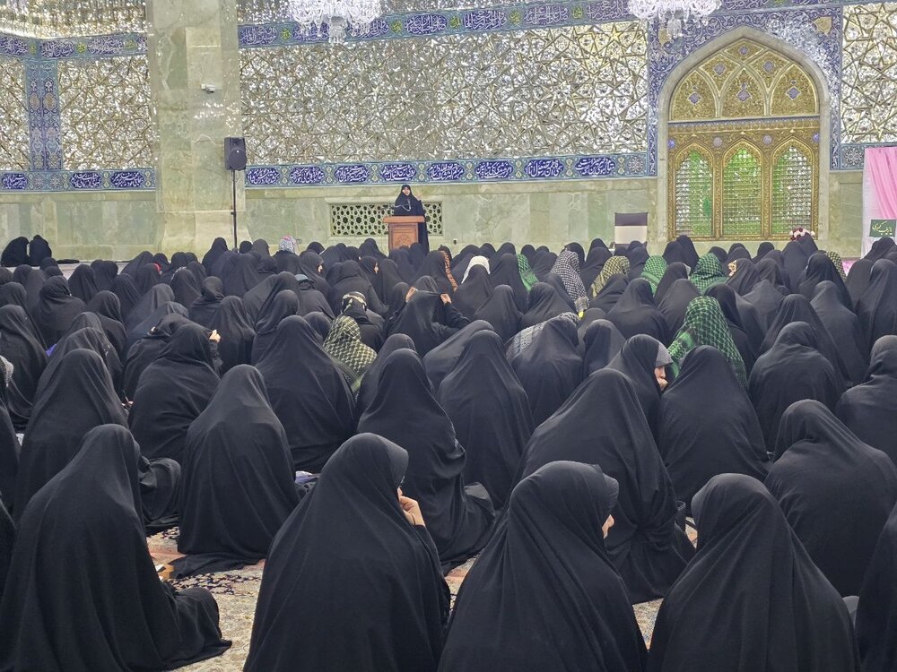 طلبه باید آماده جهاد فرهنگی و تبیین ارزشها باشد+عکس