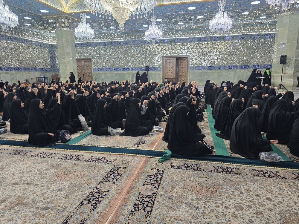 طلبه باید آماده جهاد فرهنگی و تبیین ارزش‌ها باشد+عکس