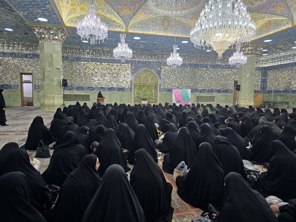 طلبه باید آماده جهاد فرهنگی و تبیین ارزش‌ها باشد+عکس