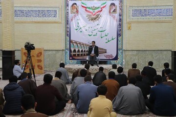 تصاویر/ سلسله جلسات تبینی و بصیرتی در حوزه علمیه بناب