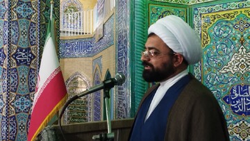 راه برون‌رفت از توطئه‌های دشمنان، رفتار و منش زینبی است+تصاویر