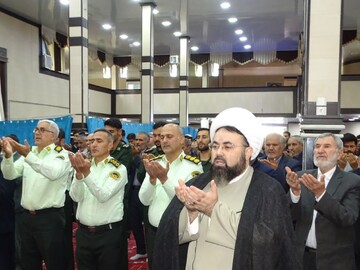 تصاویر/ اقامه نماز جمعه چهاربرج