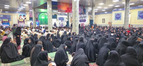 تصاویر/ محفل انس با قرآن در مسجد جامع شهرستان فاریاب