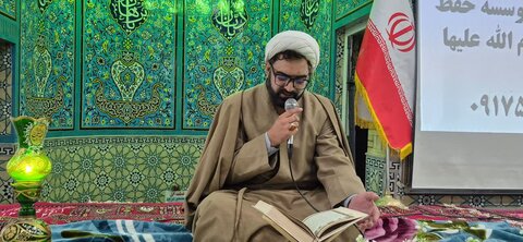 تصاویر/ محفل انس با قرآن در مسجد جامع شهرستان فاریاب