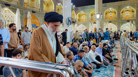 تصاویر/حضور آیت الله موسوی اصفهانی مدیر حوزه علمیه استان همدان در حرم امام علی (علیه السلام