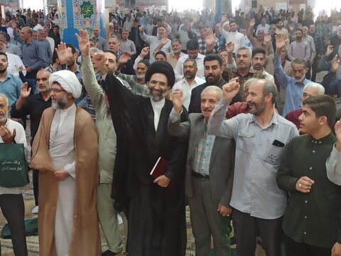 تصاویر/ نمازعبادی سیاسی جمعه کاشان