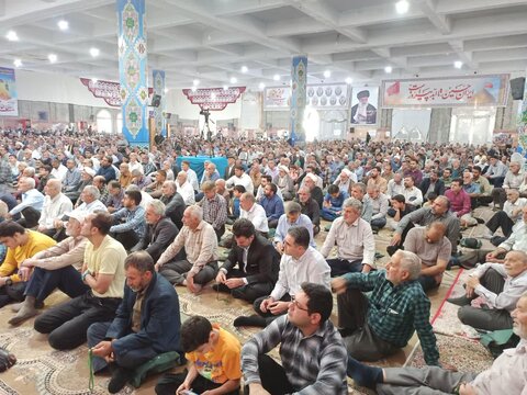 تصاویر/ نمازعبادی سیاسی جمعه کاشان