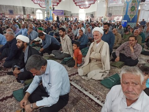 تصاویر/ نمازعبادی سیاسی جمعه کاشان