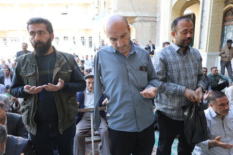 اقامه نماز طلب باران در شهرکرد