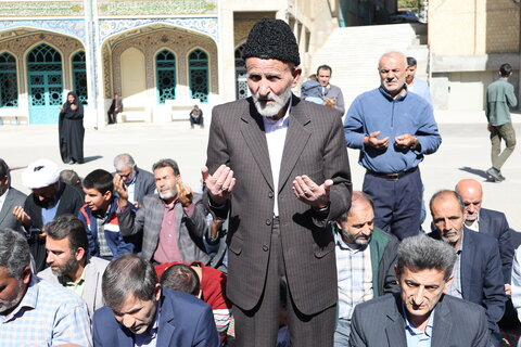 اقامه نماز طلب باران در شهرکرد