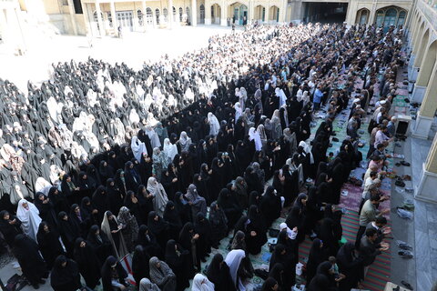 اقامه نماز طلب باران در شهرکرد