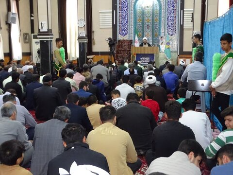 تصاویر/ اقامه نماز جمعه چهاربرج