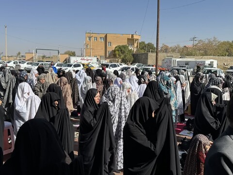 تصاویر/اقامه نماز باران در مصلی امام خمینی (ره) شهر بهار به امامت حجت‌الاسلام مصباح