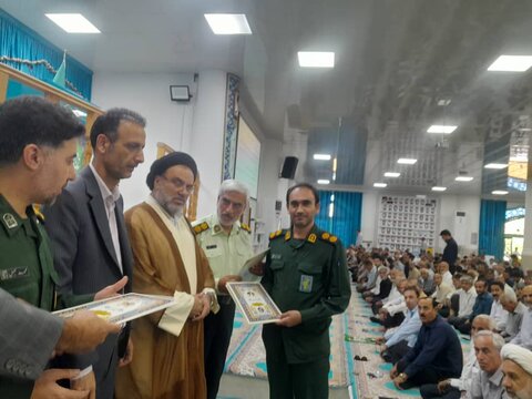 تصاویر/ آیین عبادی سیاسی نمازجمعه امروز شهر جم