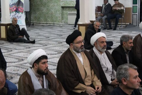 تصاویر/ اقامه نماز جمعه ماکو