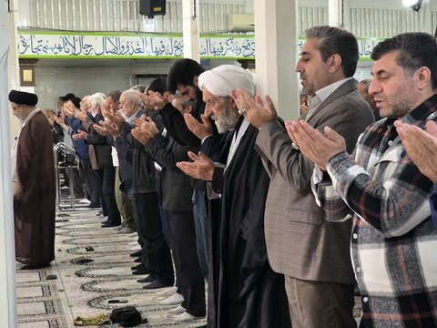 تصاویر/ اقامه نماز جمعه ماکو