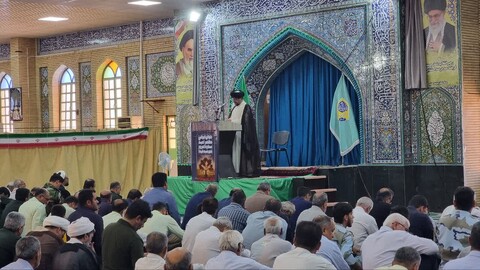 نماز جمعه گناوه به روایت تصویر