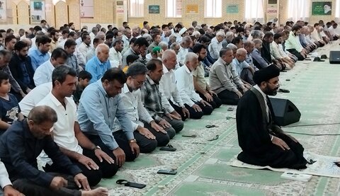 نمازجمعه بندر دیر به روایت تصویر