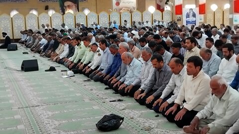 نمازجمعه بندر دیر به روایت تصویر