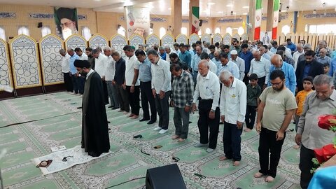 نمازجمعه بندر دیر به روایت تصویر