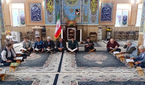 تصاویر/ اقامه نماز جمعه نقده