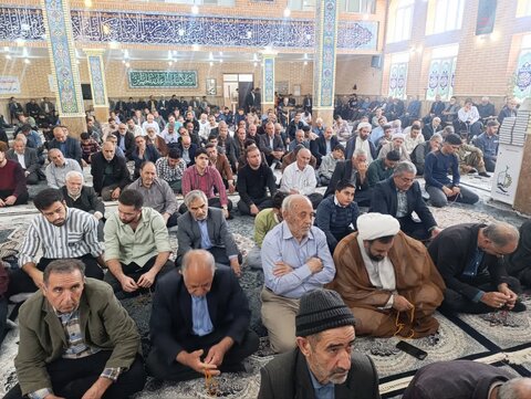 تصاویر/ اقامه نماز جمعه نقده